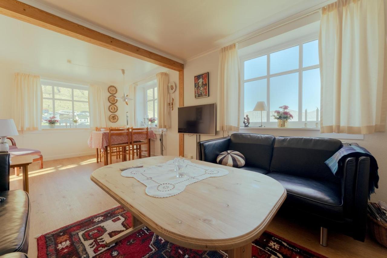 Lovely 4-Br House / Sea View / Nature Oyndarfjordur Екстер'єр фото
