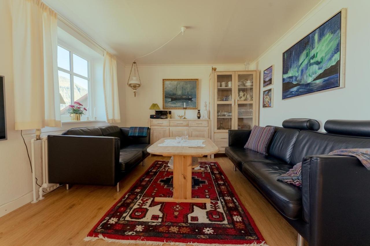 Lovely 4-Br House / Sea View / Nature Oyndarfjordur Екстер'єр фото